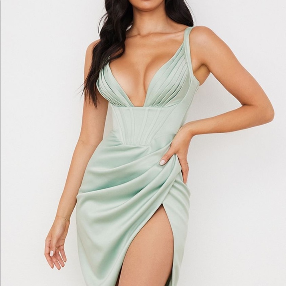 House of CB Faye Pistachio Dress xs nwt